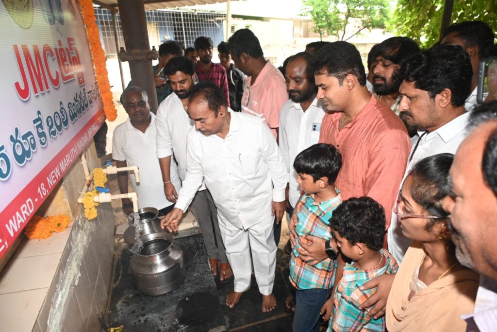 WhatsApp-Image-2025-08-17-at-8.31.27-PM-1024x683 ఘనంగా ఆరణి మదన్ జన్మదిన వేడుకలు